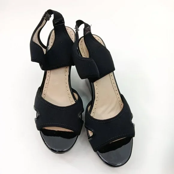 ADRIENNE VITTADINI BLACK PLATFORM SANDALS SIZE 7.5M - Picture 2 of 16